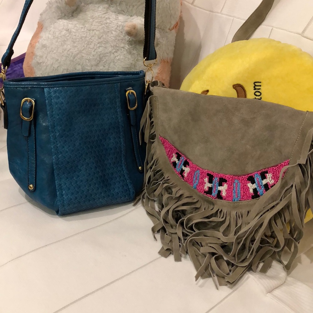 Bundle shoulder bags! - Picture 2 of 7